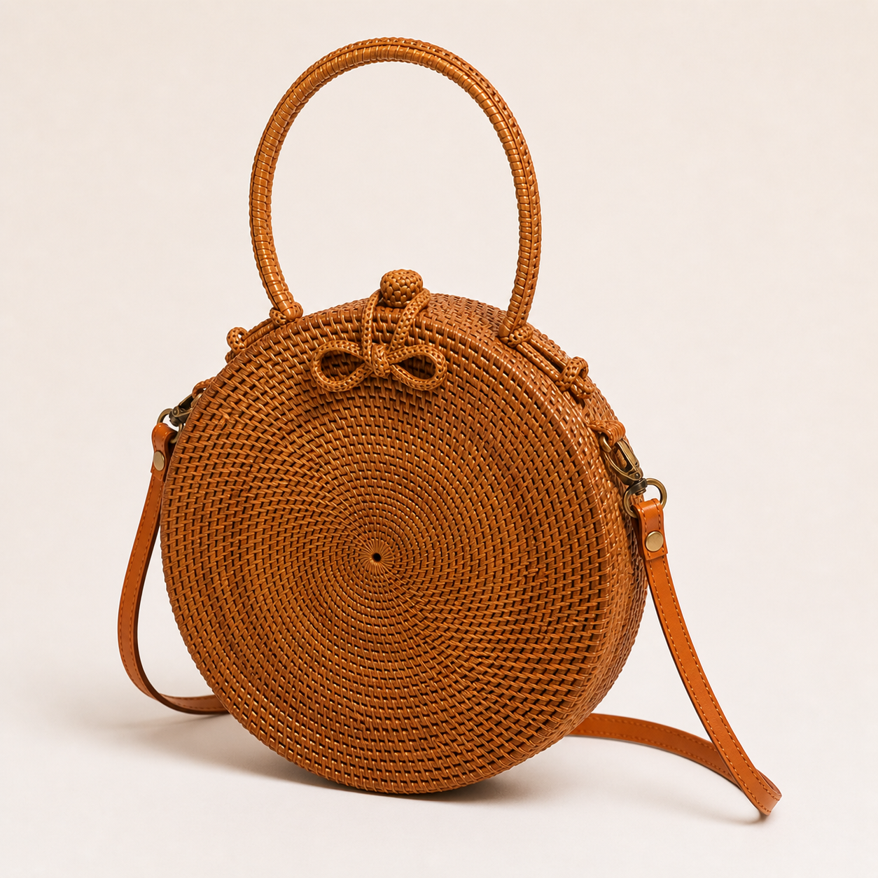 Handgemachte runde Rattan-Tasche – Bali Boho Sommerhandtasche