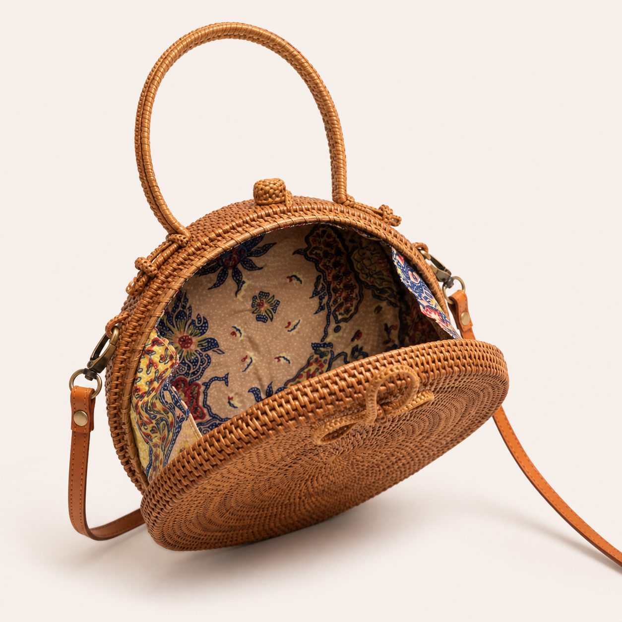 Handgemachte runde Rattan-Tasche – Bali Boho Sommerhandtasche